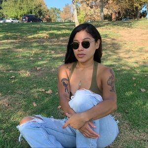 Meet your Posher, Jennifer